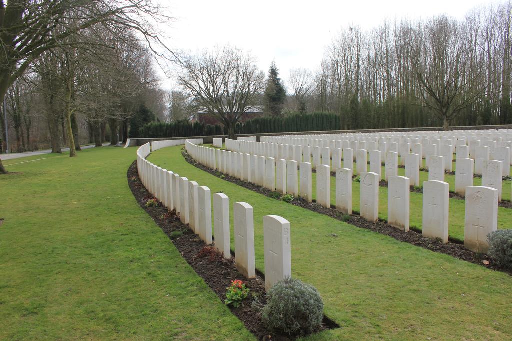 Sandpiper Ypres Room photo